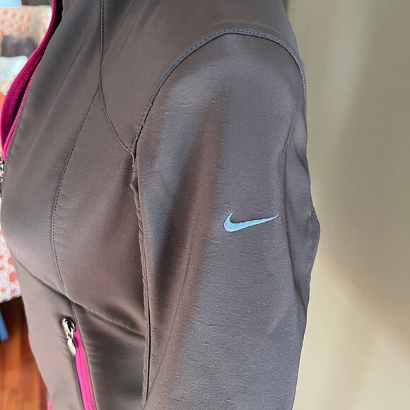 Nike Performance Fleece Jacket, Brown & Pink, Size Small (4-6) - Picture 3 of 7